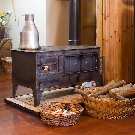 Orman Evi Karacadag Evleri