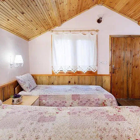 Karacadag Evleri * Kazandere